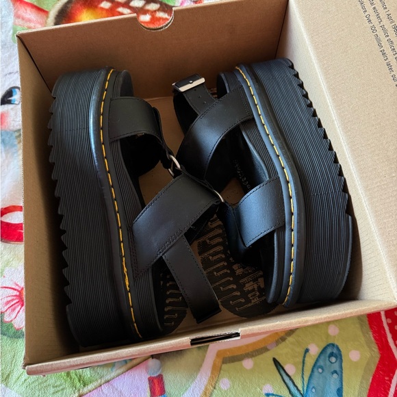 *OUT OF STOCK* Dr. Martens Francis Black Leather Platform Strap Sandals W 8 - Picture 5 of 12